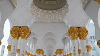 Abu Dabi 'deki Büyük Cami' nin Yapısı Ayrıntıları. 