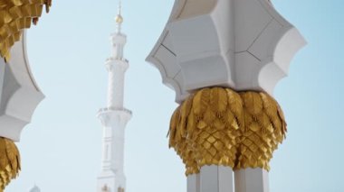 BAE 'deki Büyük Cami Arkaplanı Altın Kol Ayrıntıları. 
