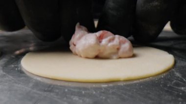 Geleneksel Ravioli 'nin Kapanışı . 