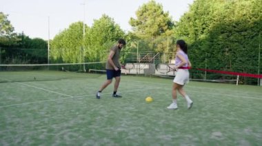 Tenis oyuncusu için Sprint Egzersizi . 