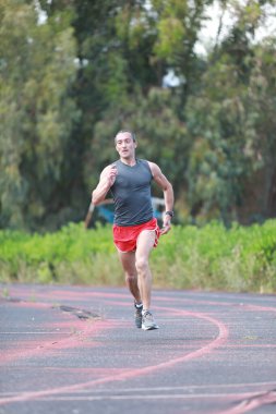 Stadyumda Profesyonel Koşu Eğitimi.