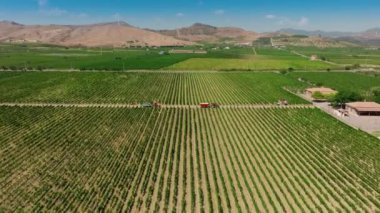 Yeşil Alandaki Makineler Çalışıyor .