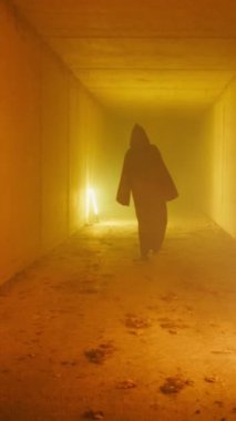 Cadılar Bayramı Gecesinde Korkunç Canavarlar ve Ucubeler 