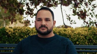 Aranan Bir Adamın Gözü ve Başı .