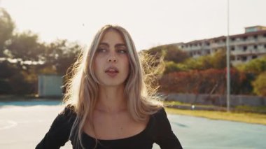 Bir Kadının İfadeleri ve Duyguları 