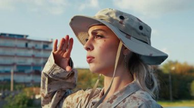 Bir Kadının İfadeleri ve Duyguları 