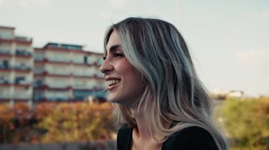 Bir Kadının İfadeleri ve Duyguları 