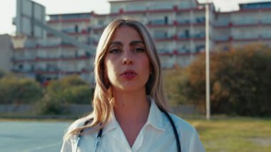 Bir Kadının İfadeleri ve Duyguları 