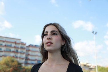 Bir Kadının İfadeleri ve Duyguları 