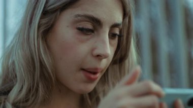 Bir Kadının İfadeleri ve Duyguları 