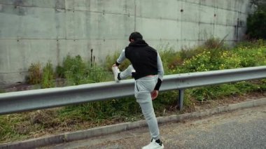 Doğada Profesyonel Dövüşçü Eğitimi . 