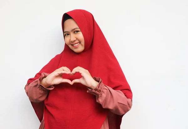 Young Beautiful Woman Hijab Saranghae Heart Korean Hand Love Gesture — Stock Photo, Image