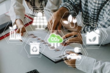 CO2 emisyon kavramını azaltmak, gelir tabloları ve grafiklerini VR ekran CO2 simgesi, sürdürülebilir kalkınma ve yenilenebilir enerji temelli yeşil iş tabanlı analiz etmek.