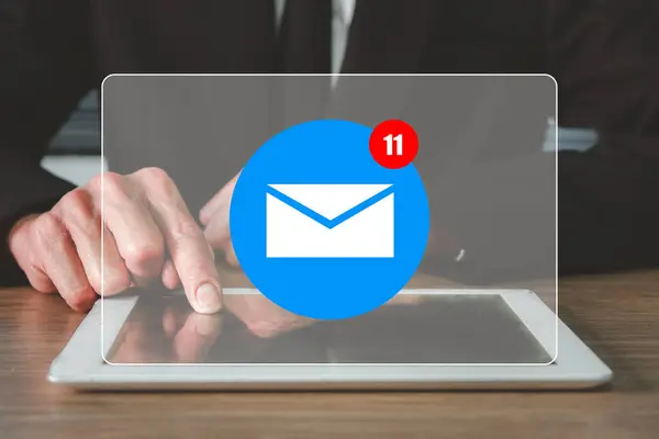 Conceito Mail Marketing Business Person Receiving New Incoming Message Work — Fotografia de Stock