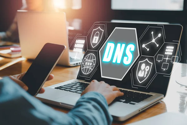 Dns Domain Name System Server Konzept Handarbeit Laptop Mit Domain — Stockfoto