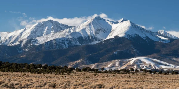 Stock image Several high mountain snow capped peaks including Mount Blanca make up the dramatic Sierra Blanca Massif in southern Colorado.