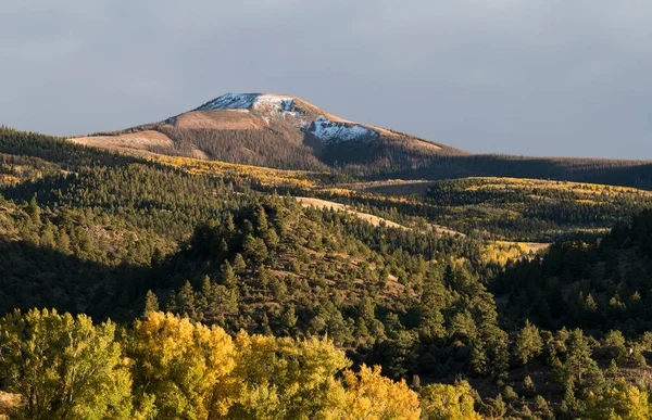 Časný Podzim Sníh Podzimními Barvami 400 Stop Del Norte Peak — Stock fotografie