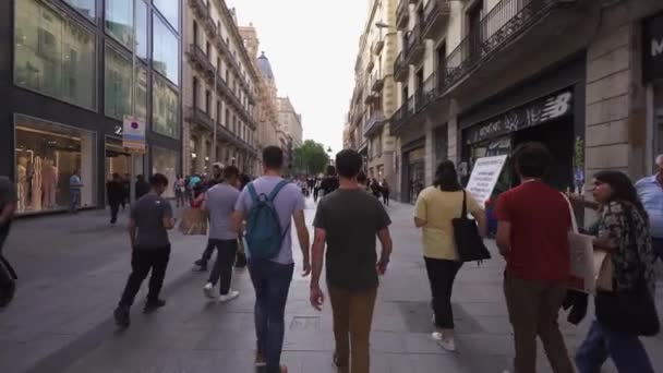 Πόδια Στο Κέντρο Της Βαρκελώνης Ισπανία Βαρκελώνη Μαΐου 2023 — Αρχείο Βίντεο