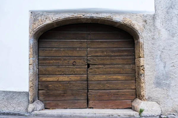 Старая Деревянная Дверь Дома Гороха — стоковое фото