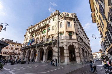 Udine İtalya _ 20 Mart _ 2024. Udine 'nin tarihi merkezindeki Palazzo d' Aronco manzarası