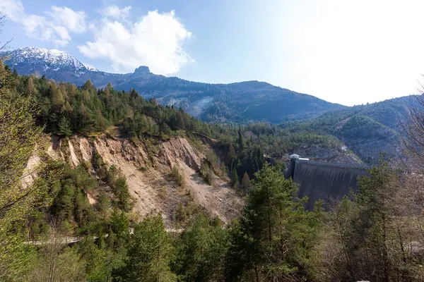 Monte Toc Góra Karnickich Prealpach Która Zasłynęła Katastrofy Vajont Października Zdjęcie Stockowe