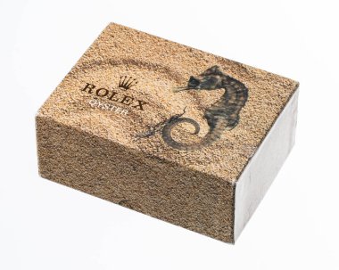 Rolex Oyster saat ambalajı. Yazılı kutu. Milan mı? İtalya 11 Kasım 2024