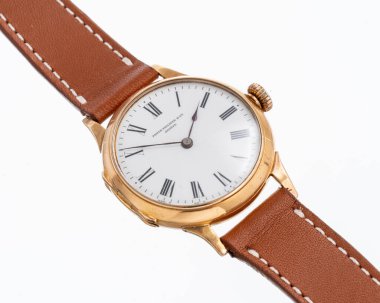 Patek Philippe Manuel Viraj Nöbeti, 18 kt Rose Gold Menteşeli Çanta ve Porselen Çevirme. Milan mı? İtalya 14 Nisan 2025