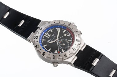 Bulgari otomatik kurmalı saat, Diagono GMT modeli, GMT 40S, çelik kasa, siyah kadran. Milan mı? İtalya 14 Nisan 2025