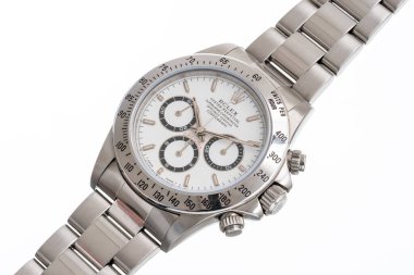 Rolex Chronograph, Daytona modeli, referans 16520, otomatik hareket, beyaz kadranlı çelik kasa. Milan mı? İtalya 14 Nisan 2025