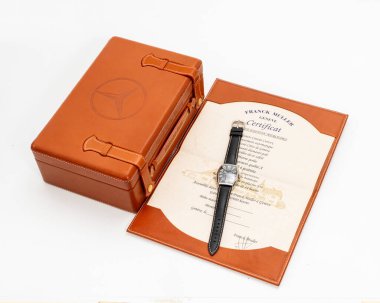 Franck Muller otomatik kumandalı saat, Casablanca Mercedes Benz modeli, çelik kasa, siyah kadranlı orijinal kutu ve uluslararası garantili. Milan, İtalya, 14 Nisan 2025