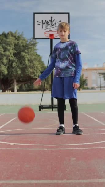 귀여운 농구를 비디오 고품질 — 비디오