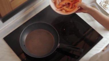 mutfak pişirme işlemi