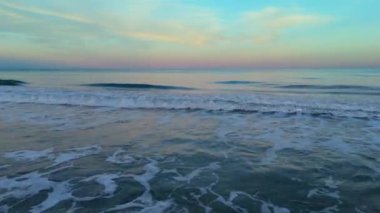 Baltık denizinde günbatımı.