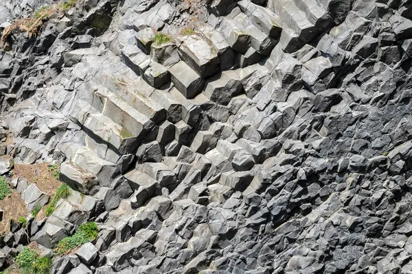 İzlanda 'dan gelen doğal doku, renk ve şekle yakın çekim. Arkaplan için güzel soyut ve sanatsal doğa.