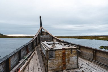 İzlanda, Vestrahorn Dağı 'nın altındaki Stokksnes' deki Viking köyünün hava görüntüsü.