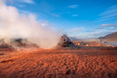 Hver, İzlanda Hverarond, Myvatn 'da bir jeotermal bölge. Hve