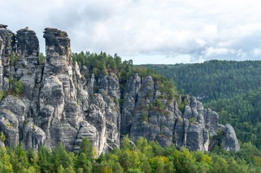 Sakson İsviçre 'deki Elbe Kumtaşı Dağları