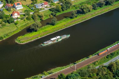Sakson İsviçre 'deki Knigstein Kalesi Elbe Kum Taşı Dağları