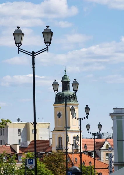 2023 Bialystok Polen Stadtlaternen Und Blick Auf Den Historischen Rathaussturm — Stockfoto