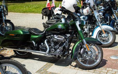 10.07.2023 Bialystok Poland.Green Harley motosiklet rallisinde.