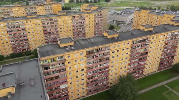 Tsjernobyl Stijl Oud Gebouw Luchtfoto Sovjetarchitectuur Blok Flats Rij Sovjet — Stockvideo