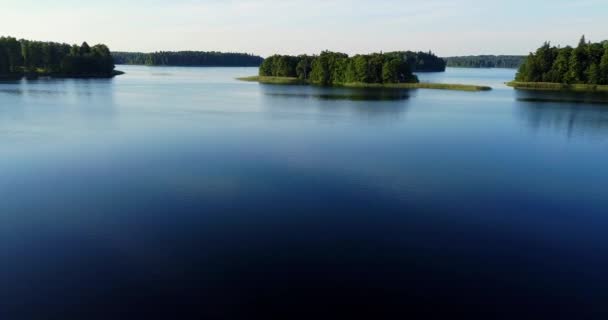 Kepulauan Swedia Dengan Drone Udara Ditembak Terbang Atas Hutan Dan — Stok Video