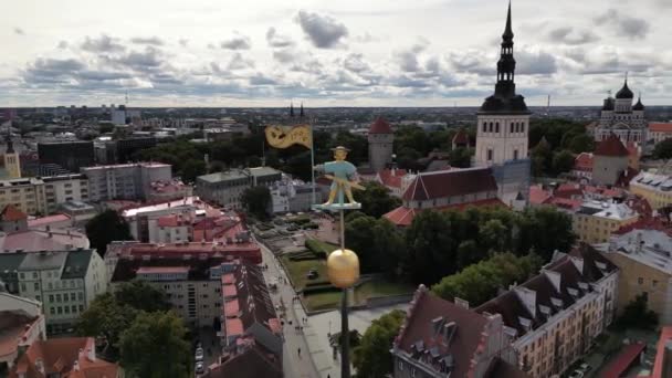 Piękny Widok Lotu Ptaka Stare Miasto Tallinie Czerwone Budynki Dachu — Wideo stockowe