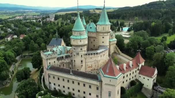 Widok Lotu Ptaka Średniowieczny Zamek Bojnice Dziedzictwo Unesco Słowacji Zamek — Wideo stockowe