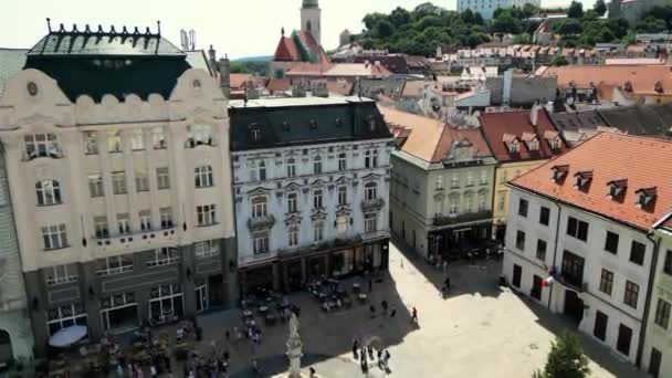 Вид Сверху Братиславский Замок Словакия Подметающий Дрон Открывает Культовый Замок — стоковое видео