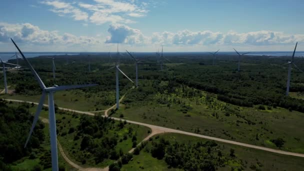 Moulins Vent Centrale Solaire Exploitant Les Énergies Renouvelables Dans Contexte — Video