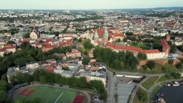 Cracóvia Polónia Praça Principal Catedral Famosa Pôr Sol Cracóvia Cidade — Vídeo de Stock