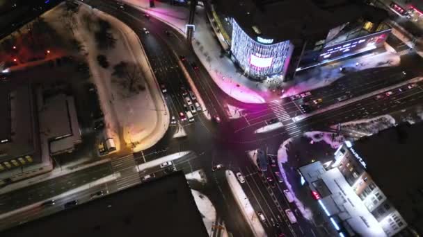Top Aerial Cars Drive Cross Road Heavy Traffic Downtown Streets — Stockvideo