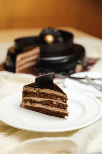 Fekete Erdő Torta Szelet Közé Tartozik Csokoládé Chip Villa Cukor — Stock Fotó