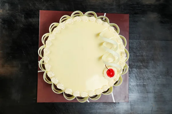 Vanilla Cake Include Cream Sugar Red Berry Served Board Isolated — Stock Photo, Image